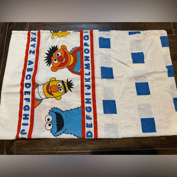 Sesame Street Other - Vintage Sesame Street pillowcase Bert Ernie Big Bird